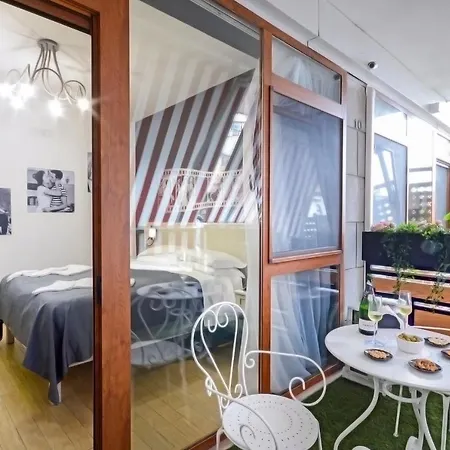 Bed & Breakfast Queen 2*