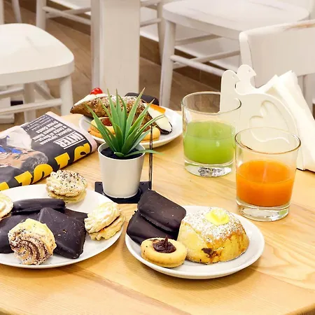 Queen Bed & Breakfast Sorrento