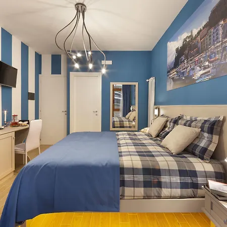 Queen Bed & Breakfast Sorrento