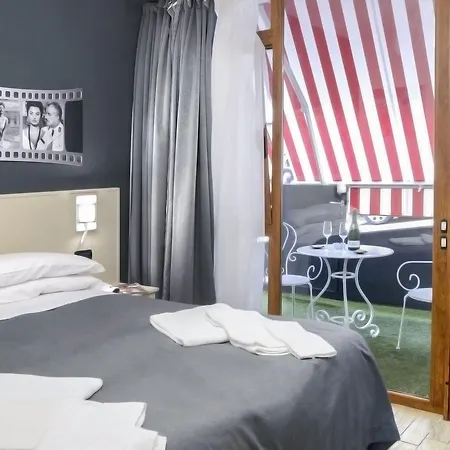 Queen Отель типа 